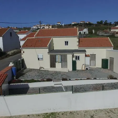 Casal Riquezo T2 - Serra Da Pescaria - Nazare