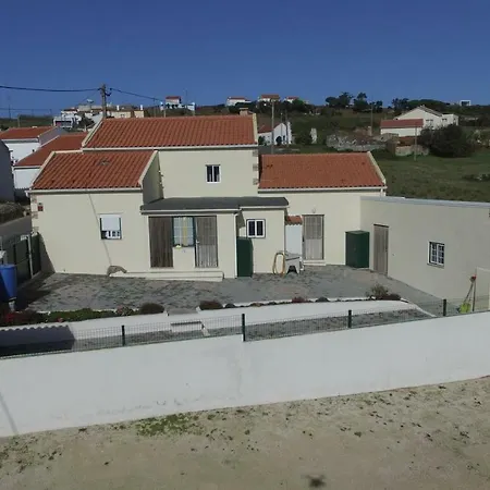Holiday home Casal Riquezo T2 - Serra Da Pescaria - *
